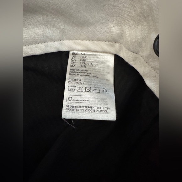 H&M Burgundy Skinny Fit Suit - Picture 6 of 6